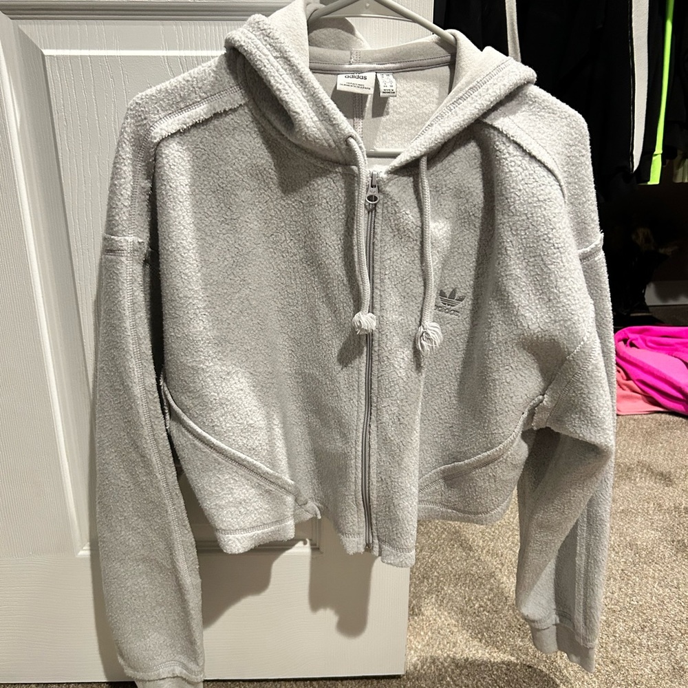 Adidas Sherpa cropped hoodie❤️